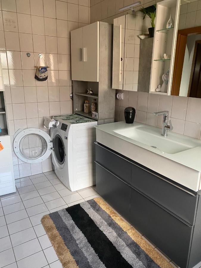 Moderne Ferienwohnung Neckarschleife Mit Klimaanlage Kirchheim am Neckar Екстер'єр фото